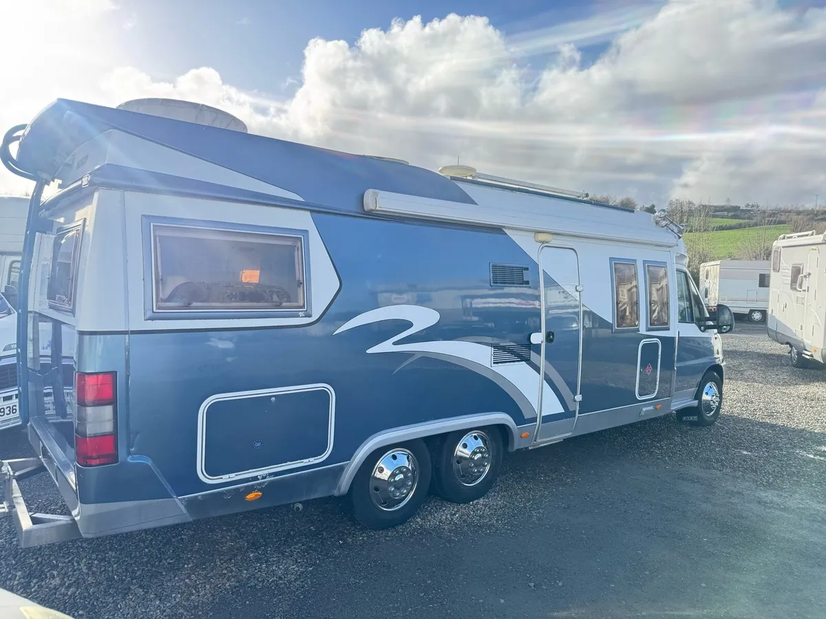 Hobby Miami - Image 3