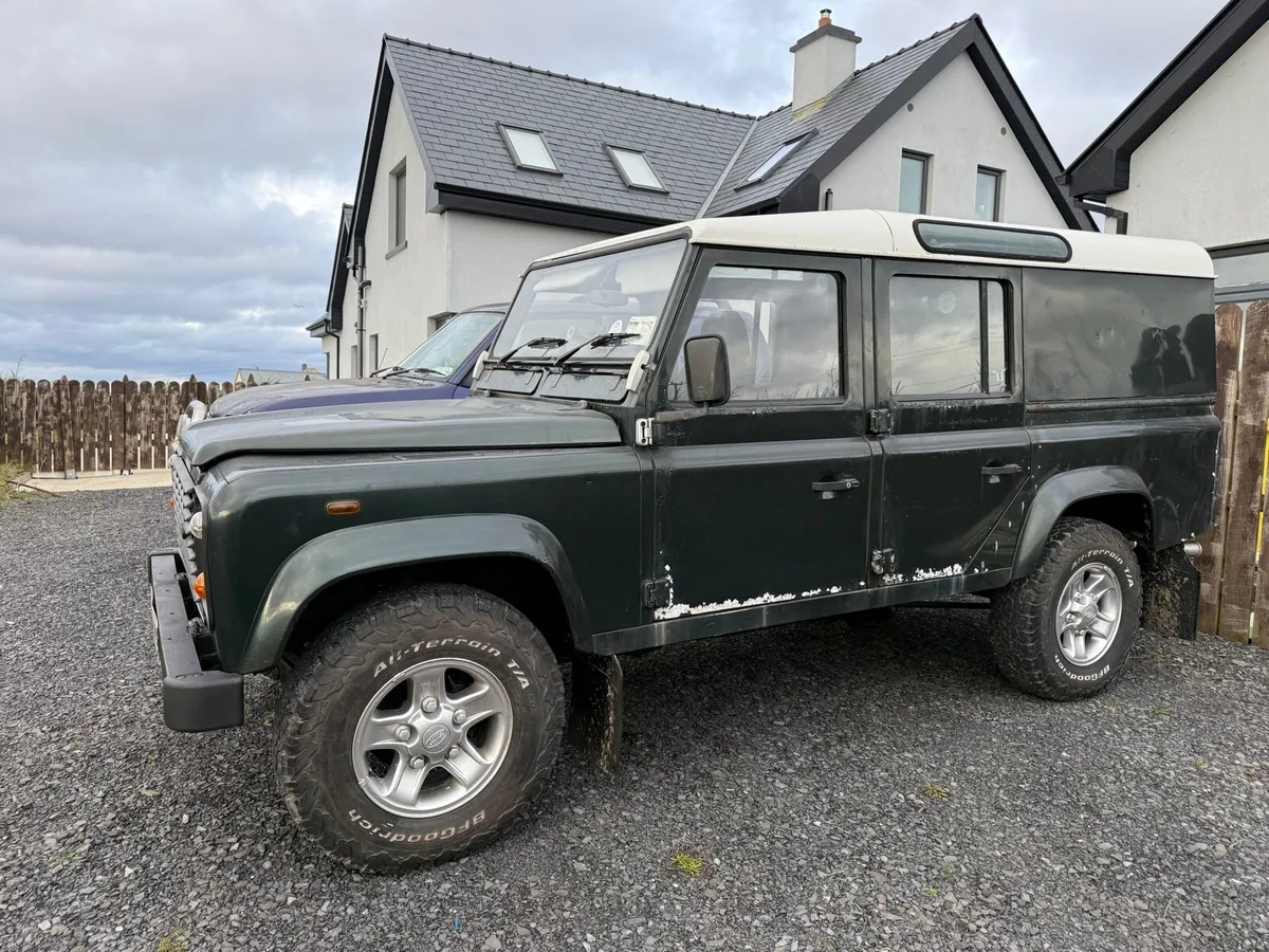 Land Rover defender crew cab - Image 3