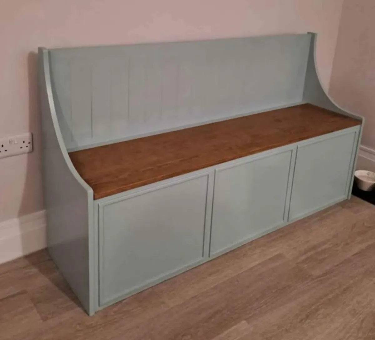 Custom monks bench - Image 1