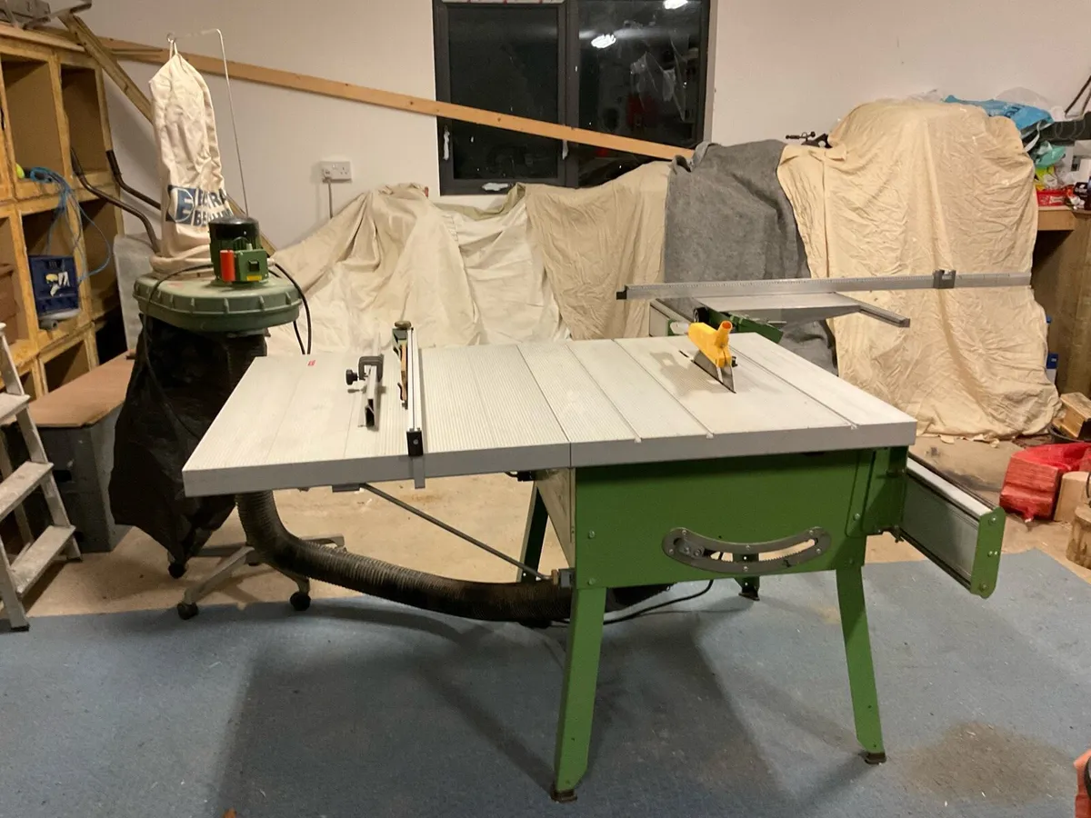 Circular saw - Image 1