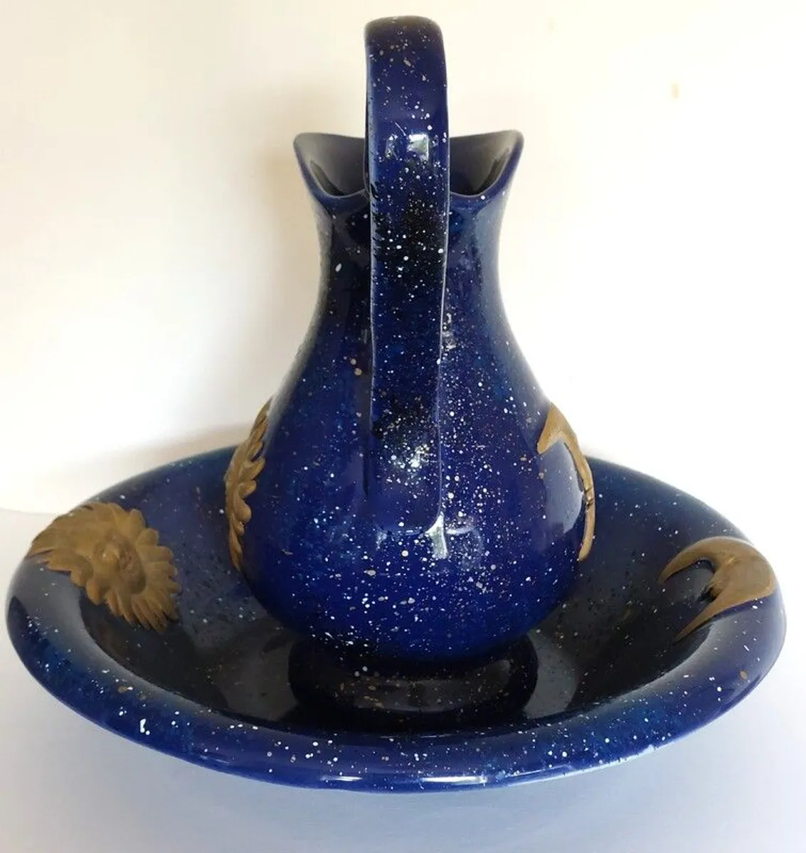 Ceramic Pitcher and Basin - Image 3