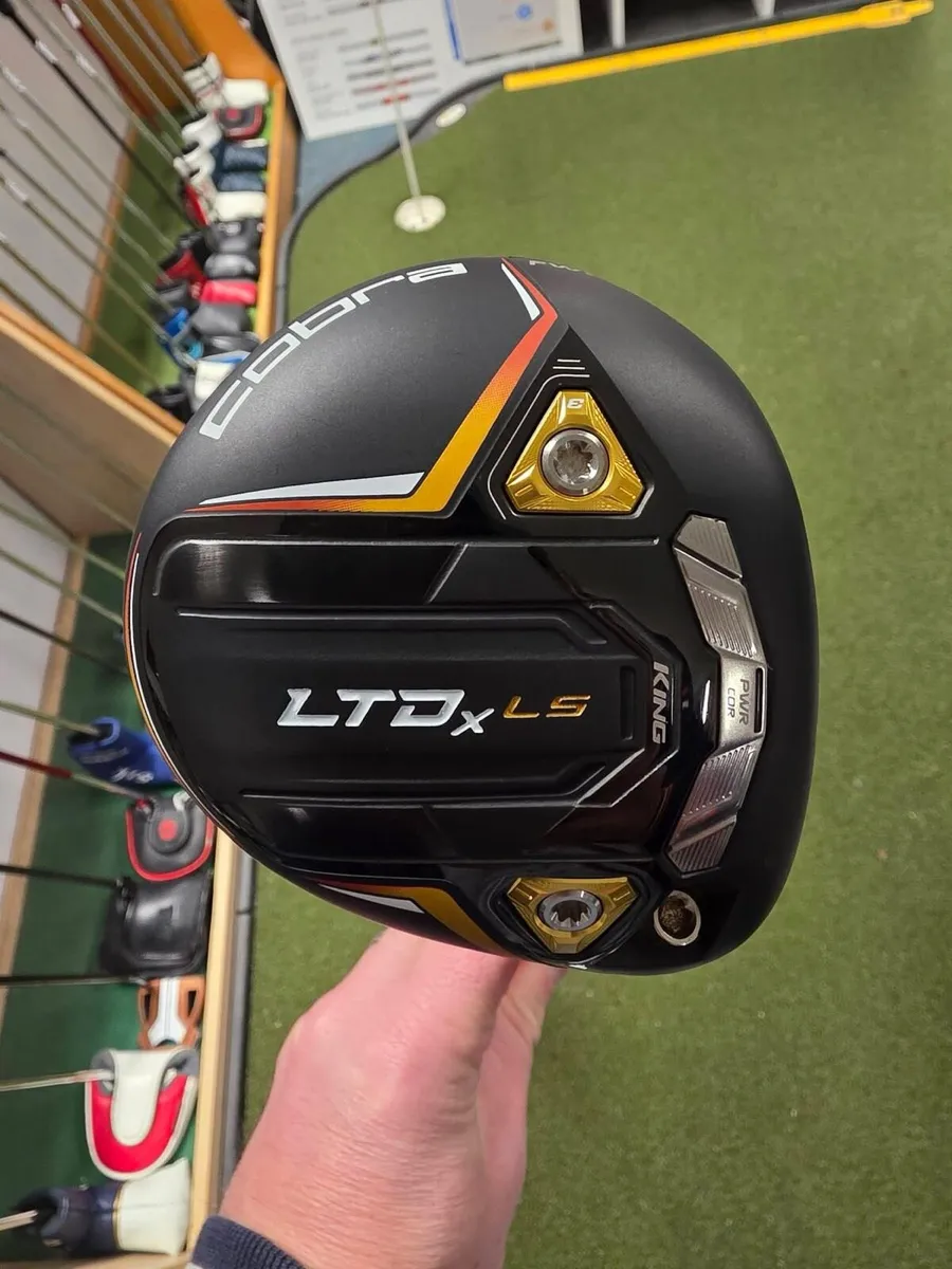 Like New Cobra Ltdx Ls 3 Wood - Image 1