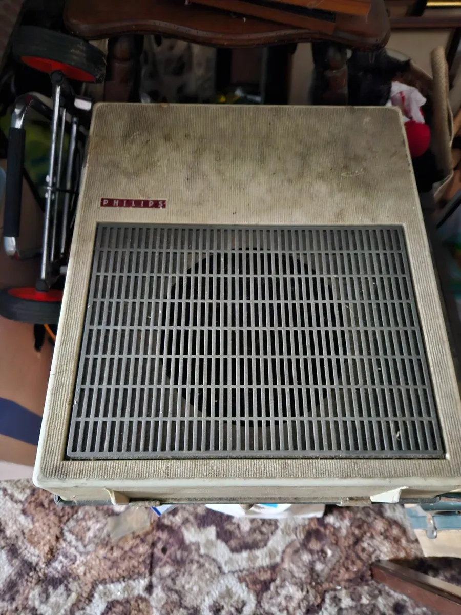 Vintage Philips Record Player - Image 1