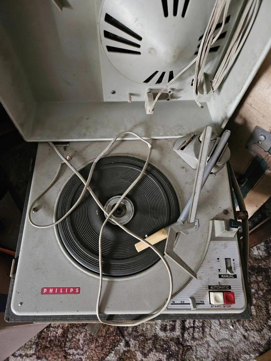 Vintage Philips Record Player - Image 3