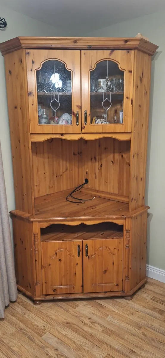 Corner TV pine Unit - Image 1