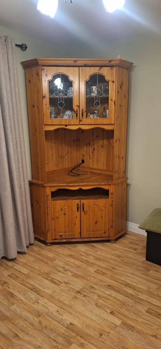 Corner TV pine Unit - Image 2