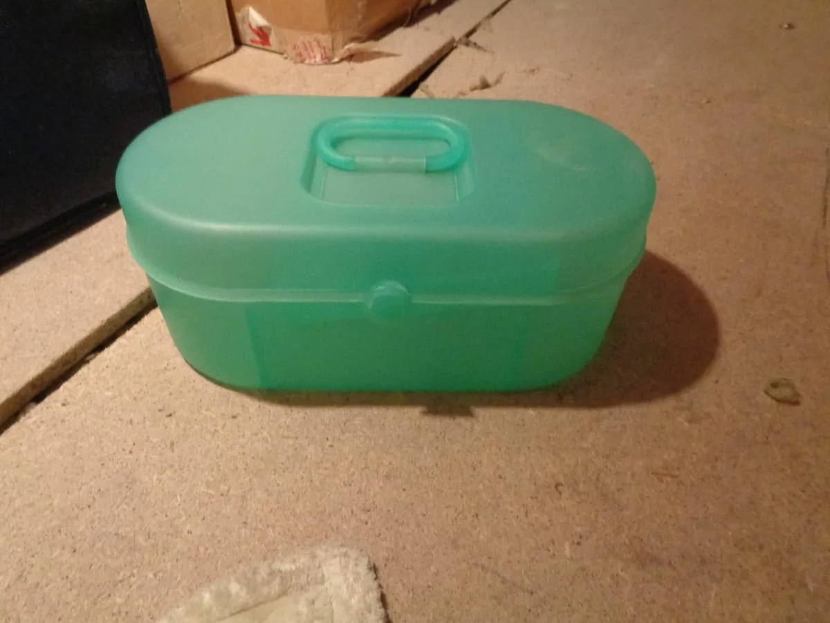 Cosmetic Organiser Case for Sale - Image 1