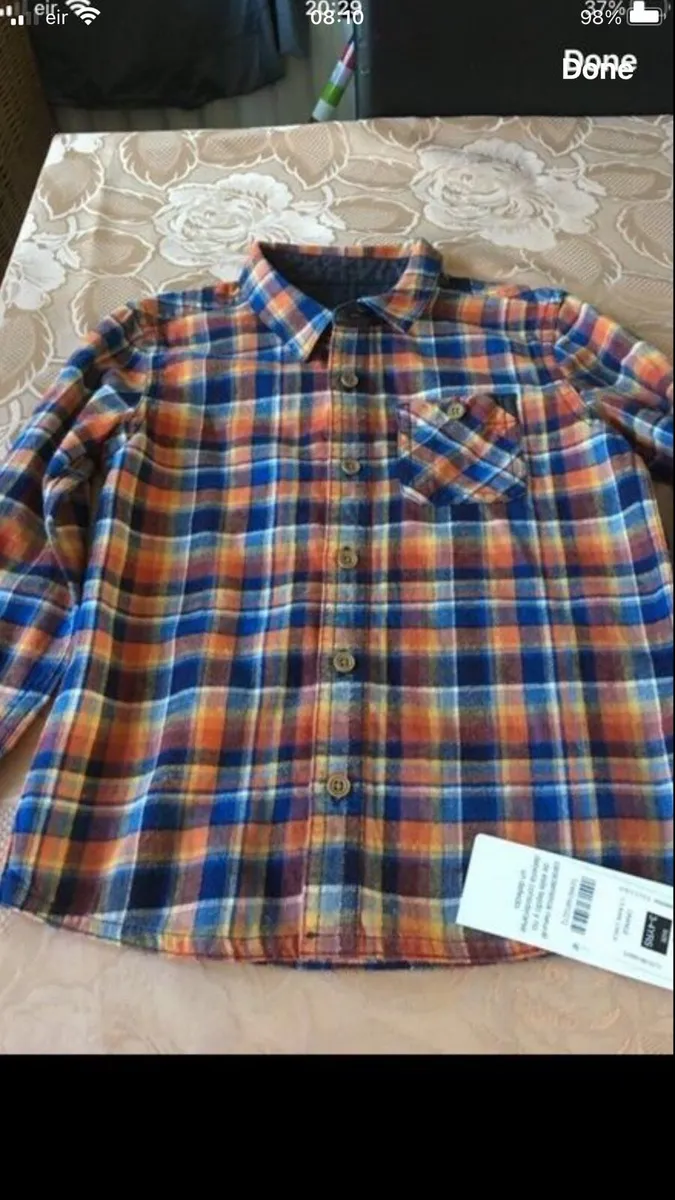Boys BNWT shirt  age 3/4 €5 - Image 2