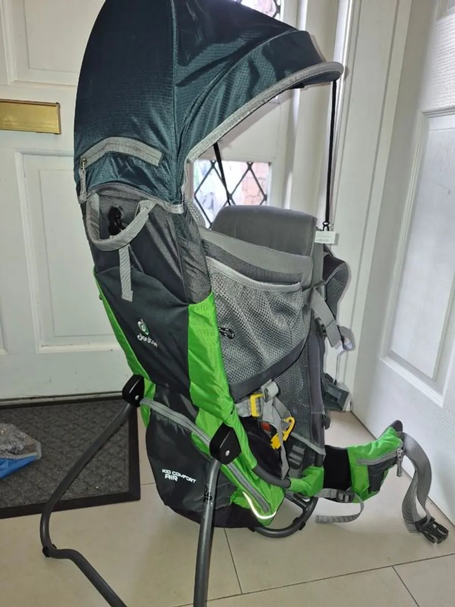 Hiking- Carrier- 9 months- 4 yrs - Image 1