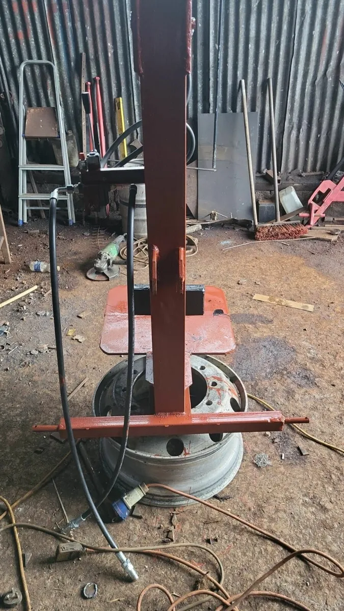 Log  Splitter - Image 3