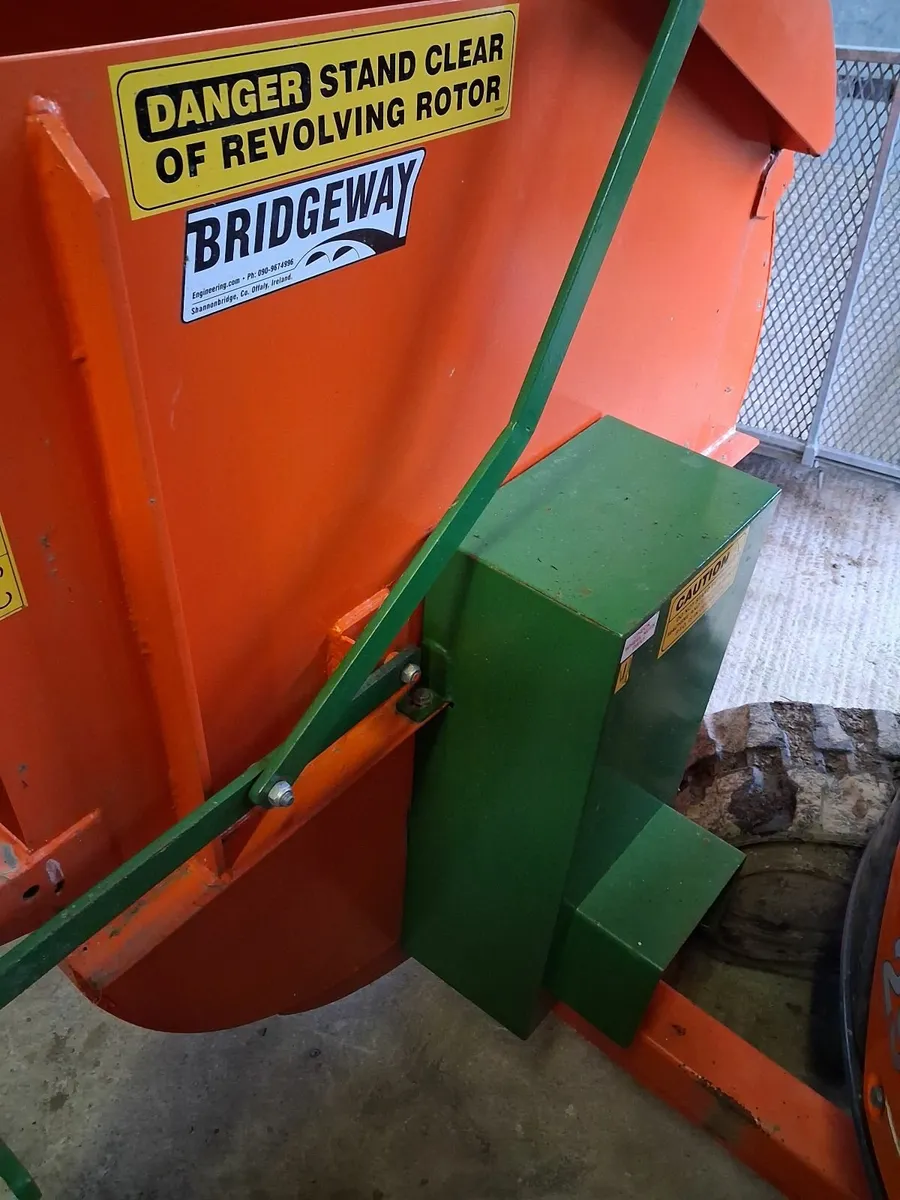 Mucker spreader - Image 4