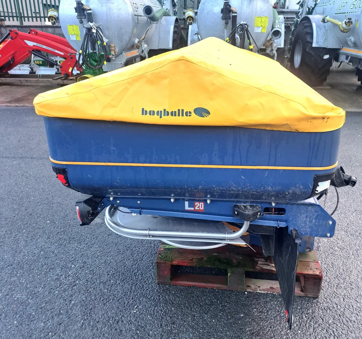 BOGBALLE SPREADER - Image 2