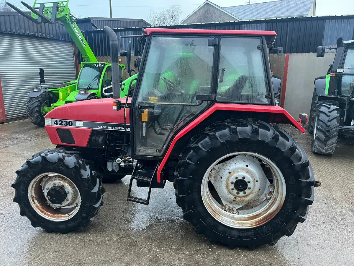 CASE IH 4230 - Image 1