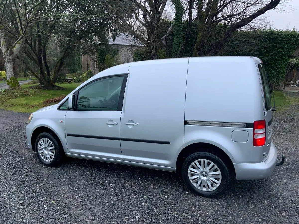 Volkswagen Caddy - Image 2