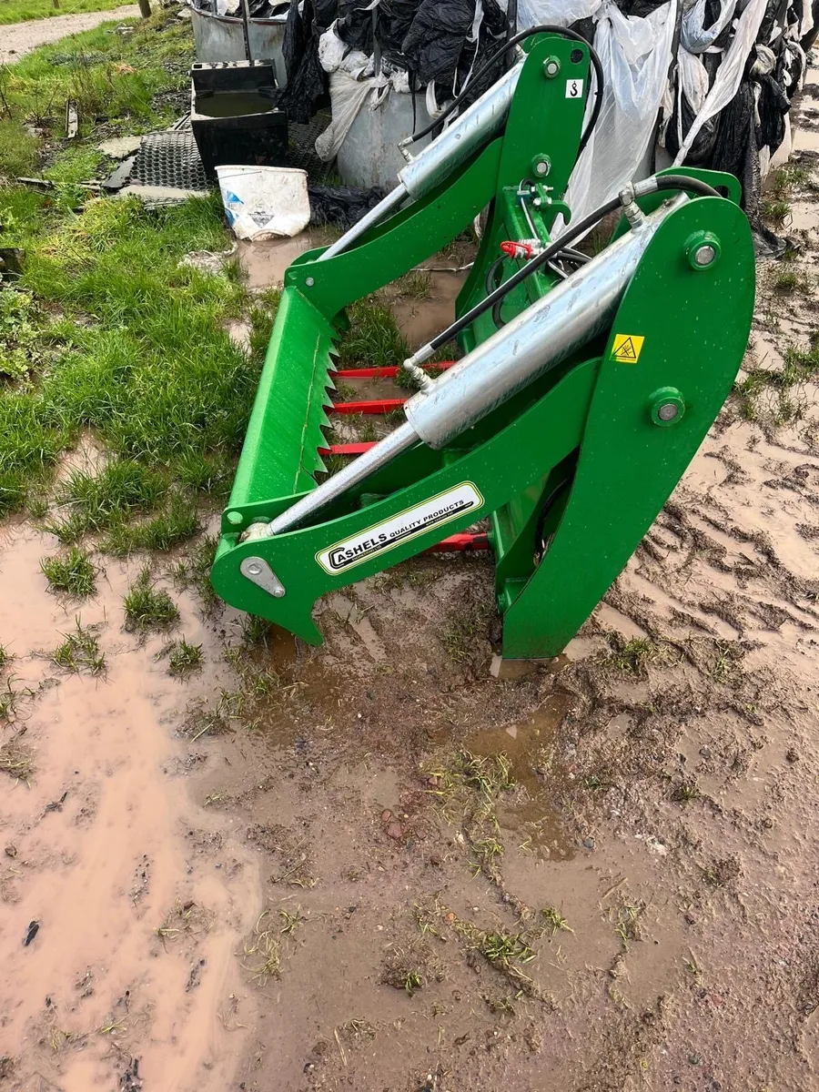 Cashel bale slice - Image 2