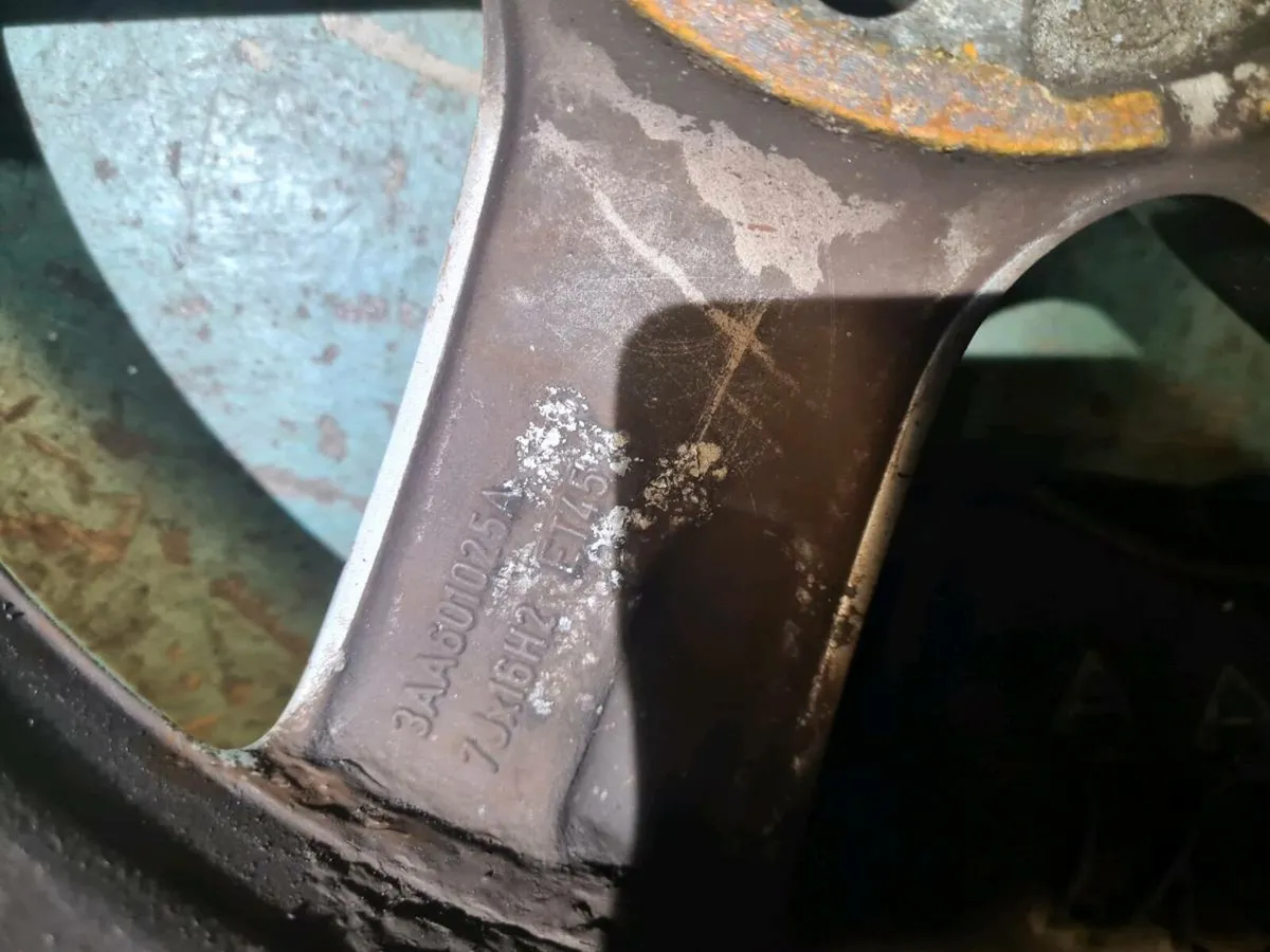 4x 16 inch vw alloys - Image 3