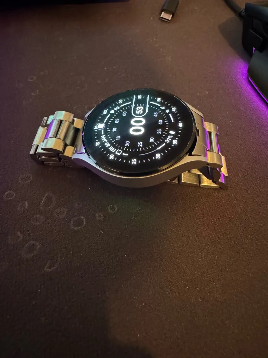 Galaxy Watch 4 (44mm) - Image 4