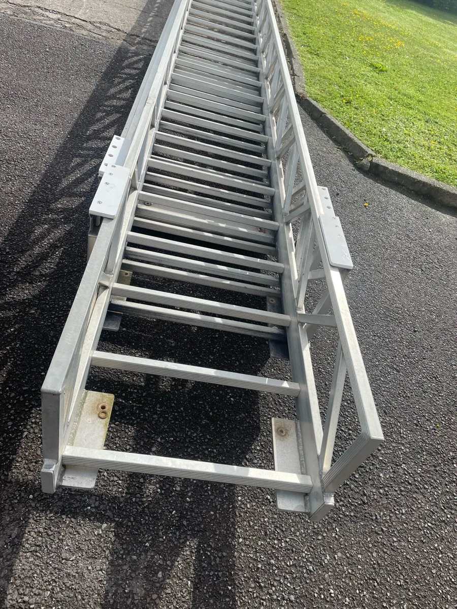 Ladders Ex Fire Engine - Image 3