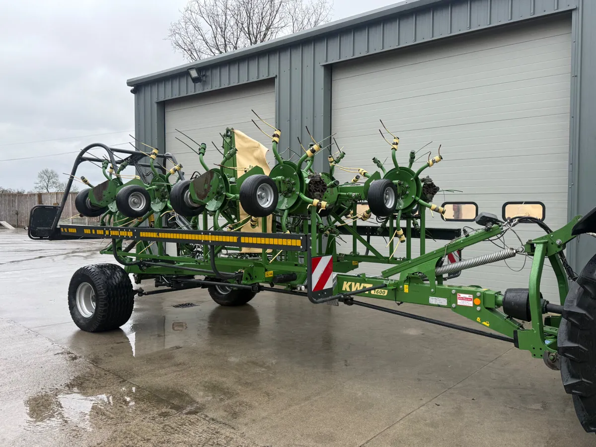 Krone 1600 Tedder ***14 rotor/16 metre!!*** - Image 2