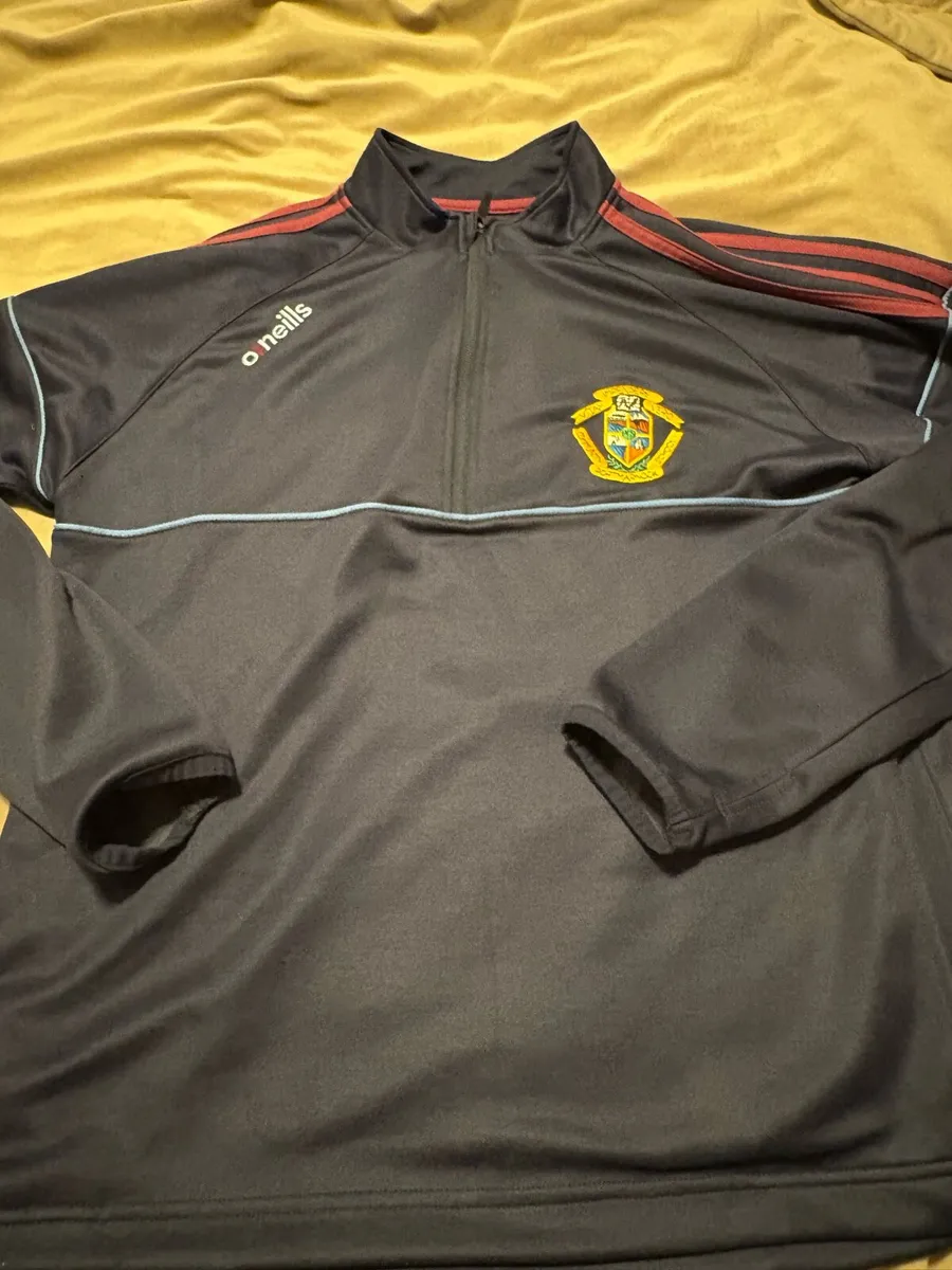 Portmarnock community school Boys PE uniform - Image 1