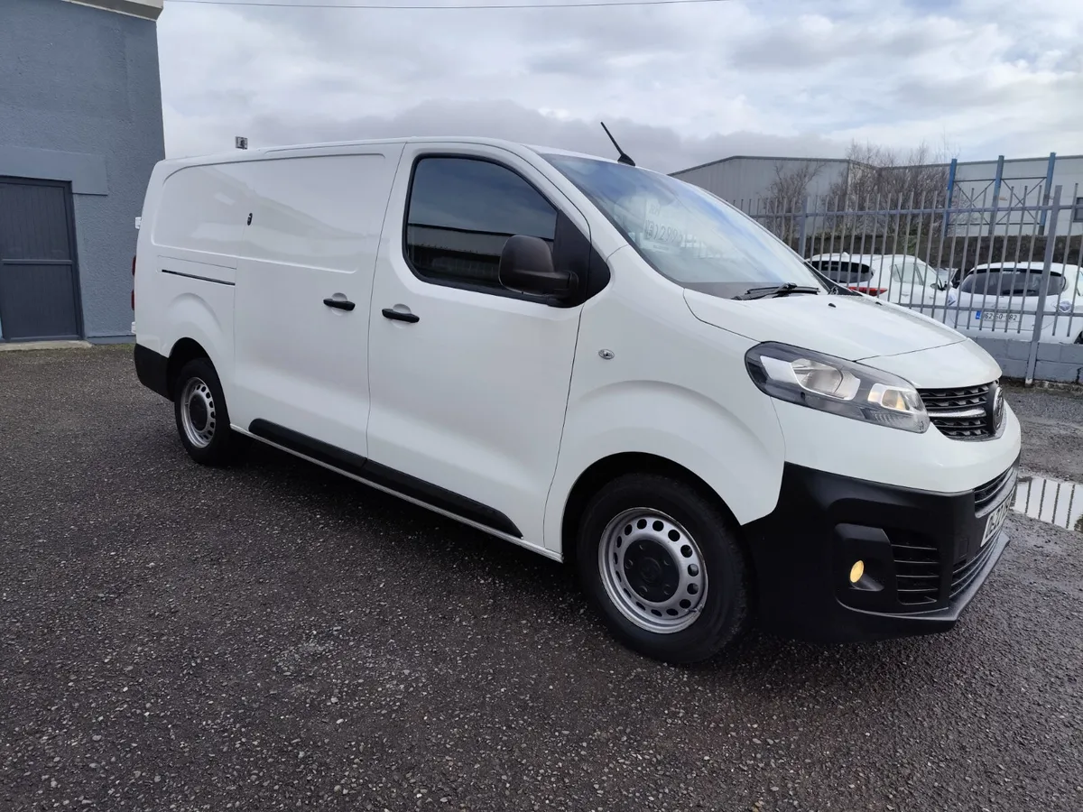 2022 Vauxhall Vivaro 1.5 cdti dynamic - Image 3