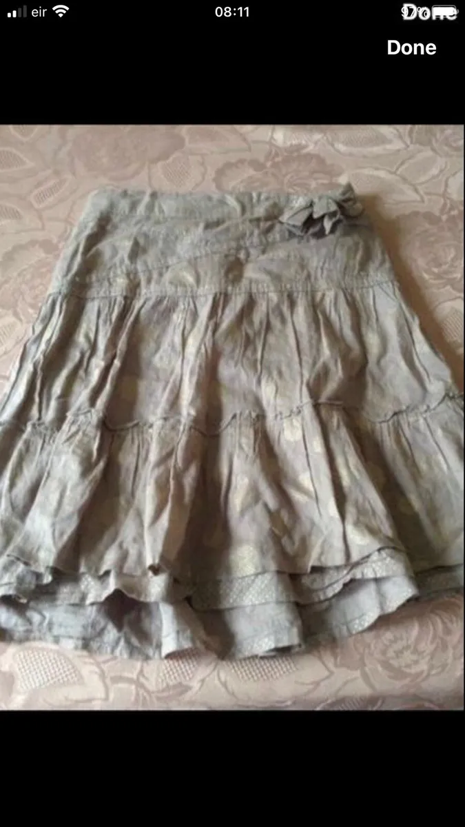 Girls stunning skirt age 10 €3 - Image 2