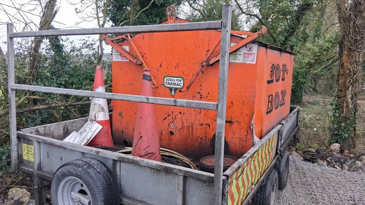 Hotbox with trailer - Image 2