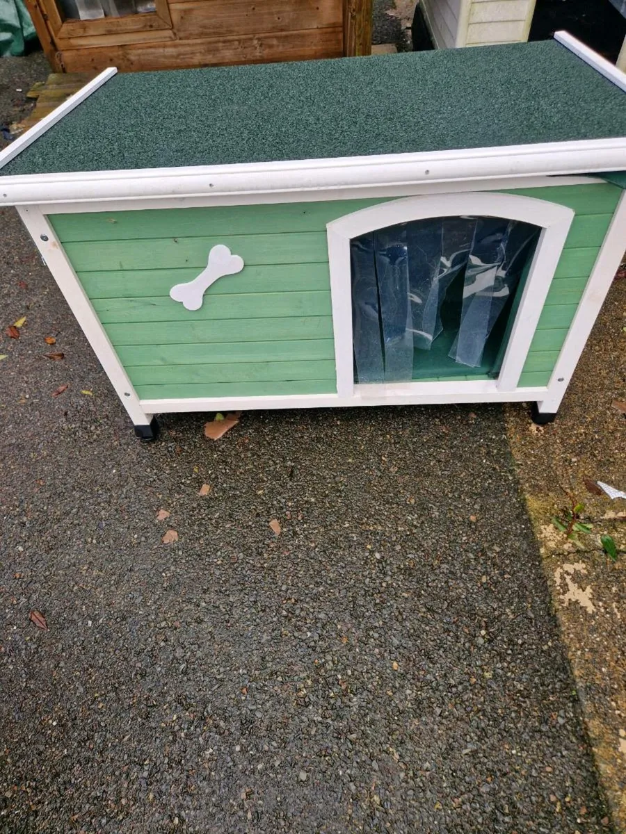 Dog kennel - Image 1