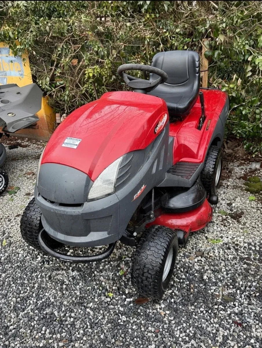 Castelgarden XT200HD Ride On Mower - Image 1