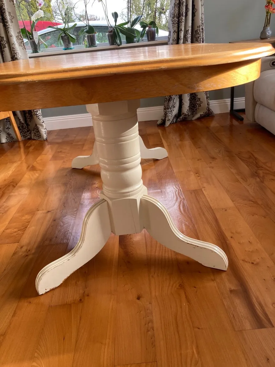 Dining room table - Image 4