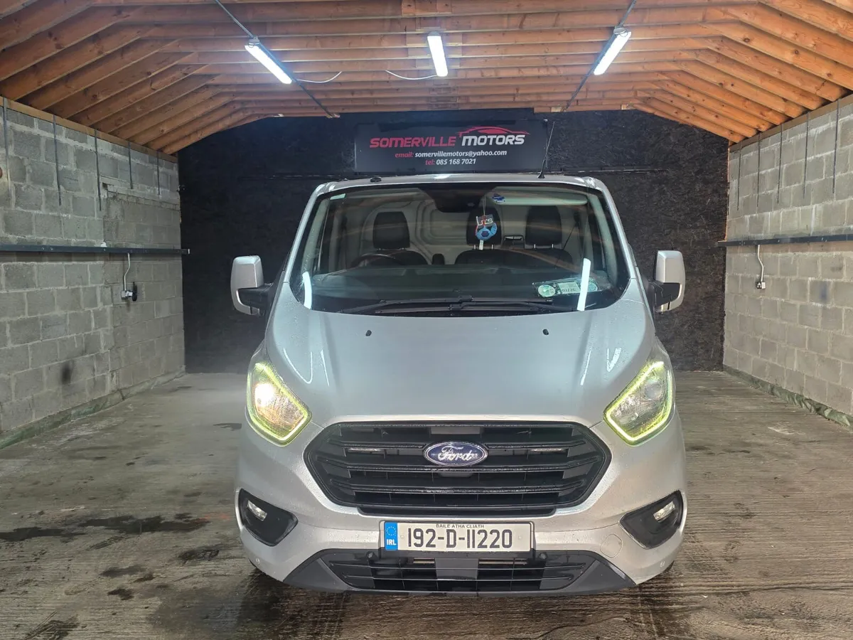FORD TRANSIT CUSTOM 2.0L LWB  2019 - Image 2