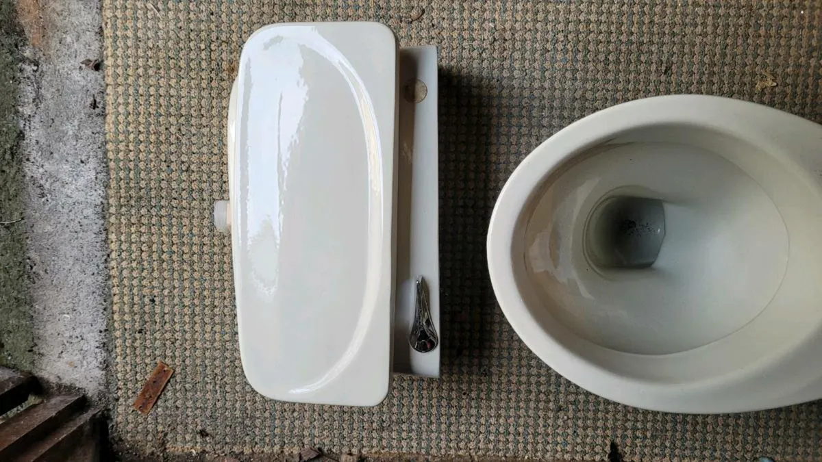 Armitage Shanks Bathroom suite - Image 3