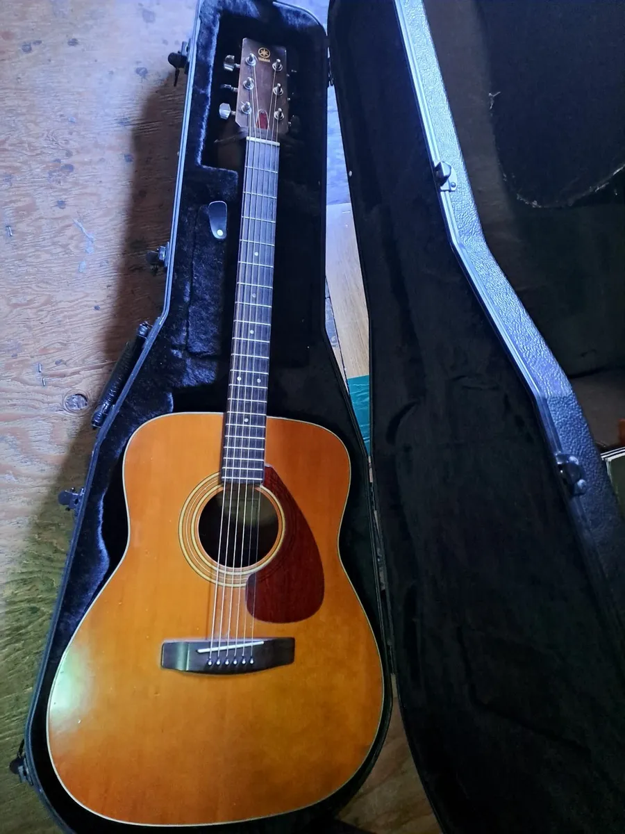 Yamaha Acoustic Guitar - Image 1
