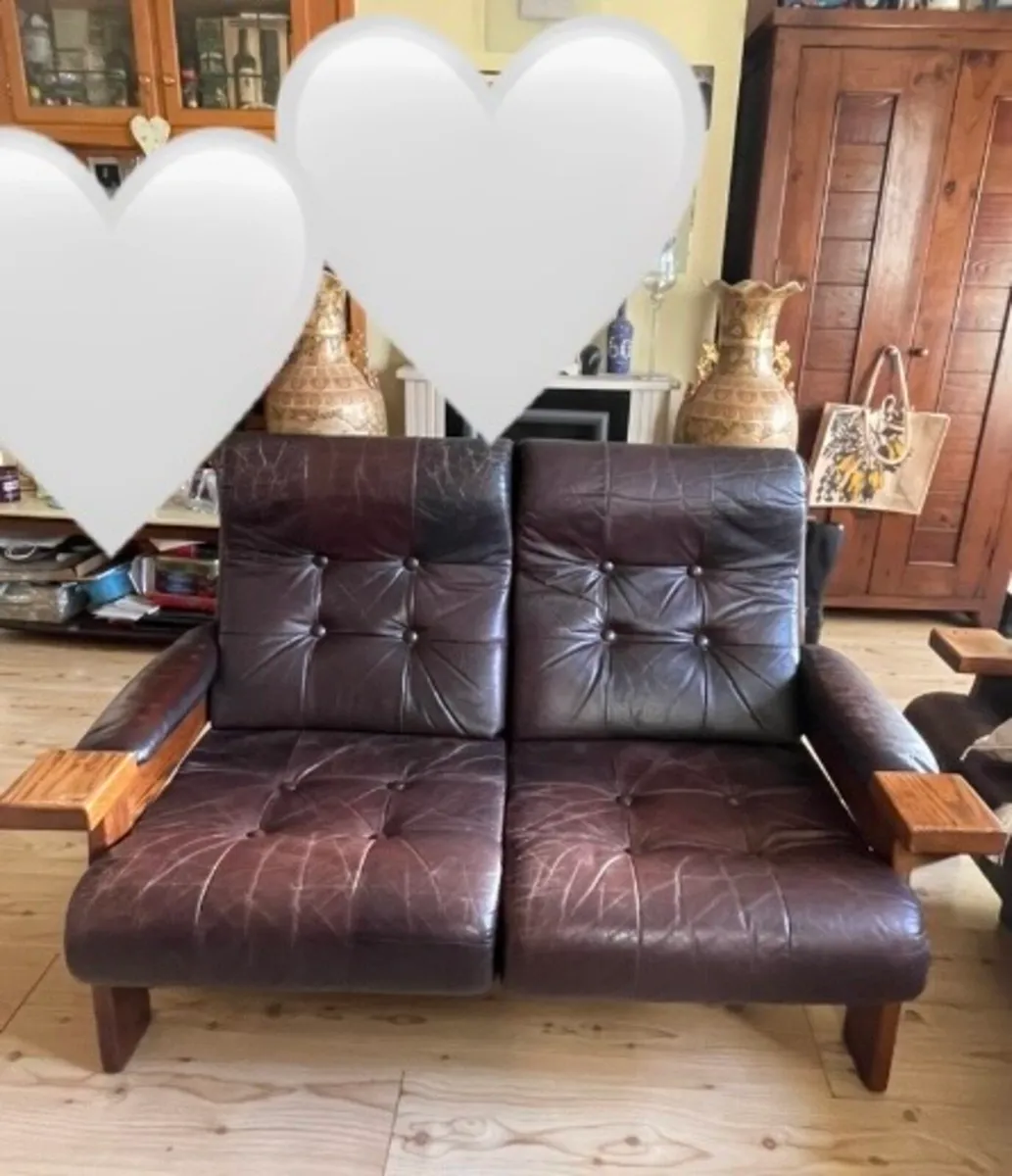 3 seater and 2 seater sofa - Image 1