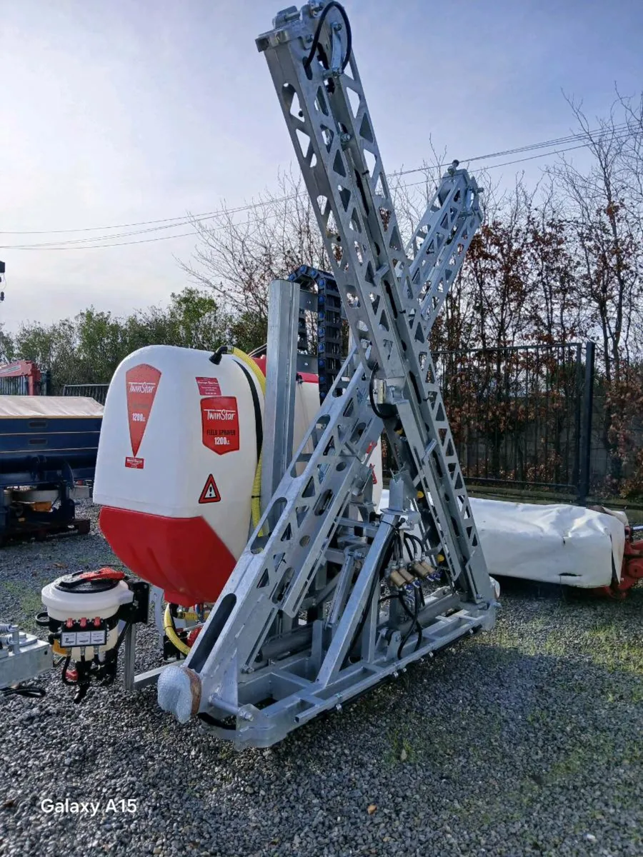 TWIN STAR 1200 LT SPRAYER. - Image 2