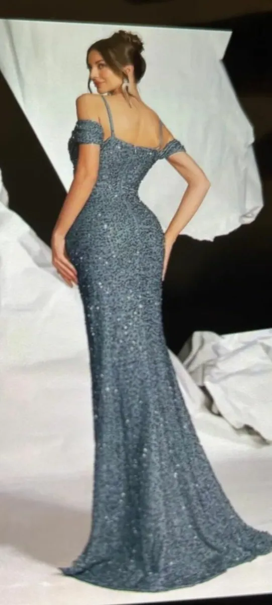 Debs dress - Image 2