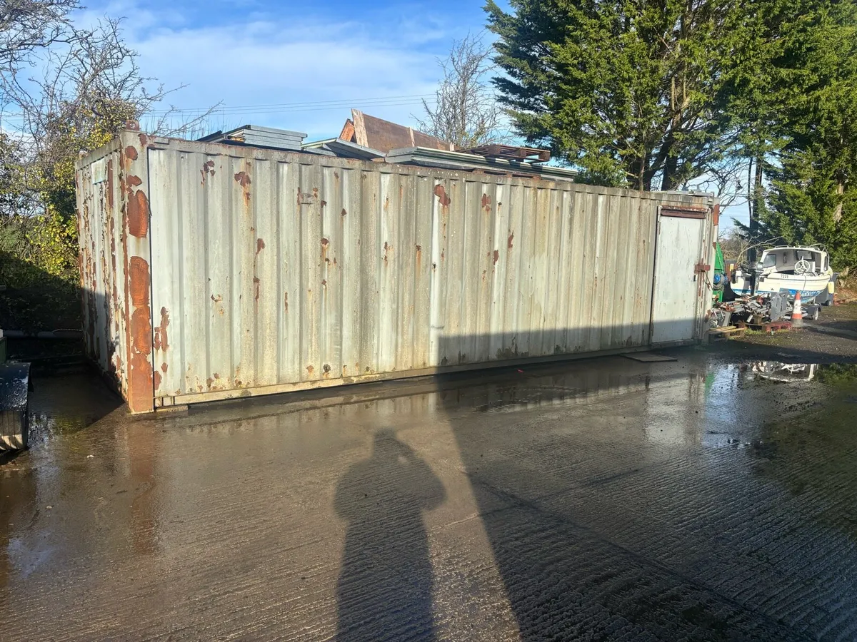 Anti vandal - Image 1