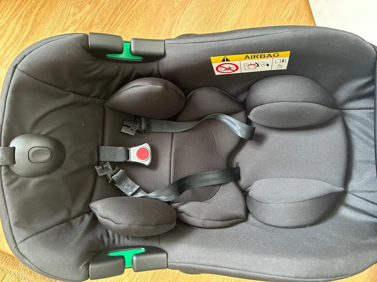 Enfa safe Baby Car sear with isofix - Image 3
