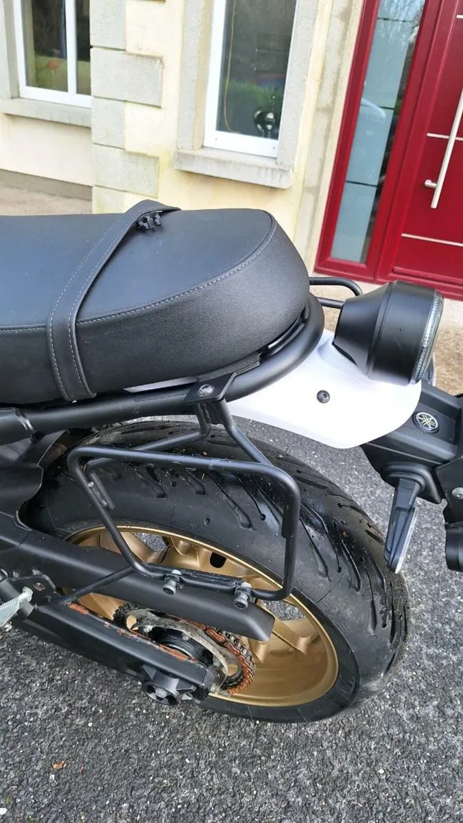 2024 Yamaha XSR700 Legacy - Image 2