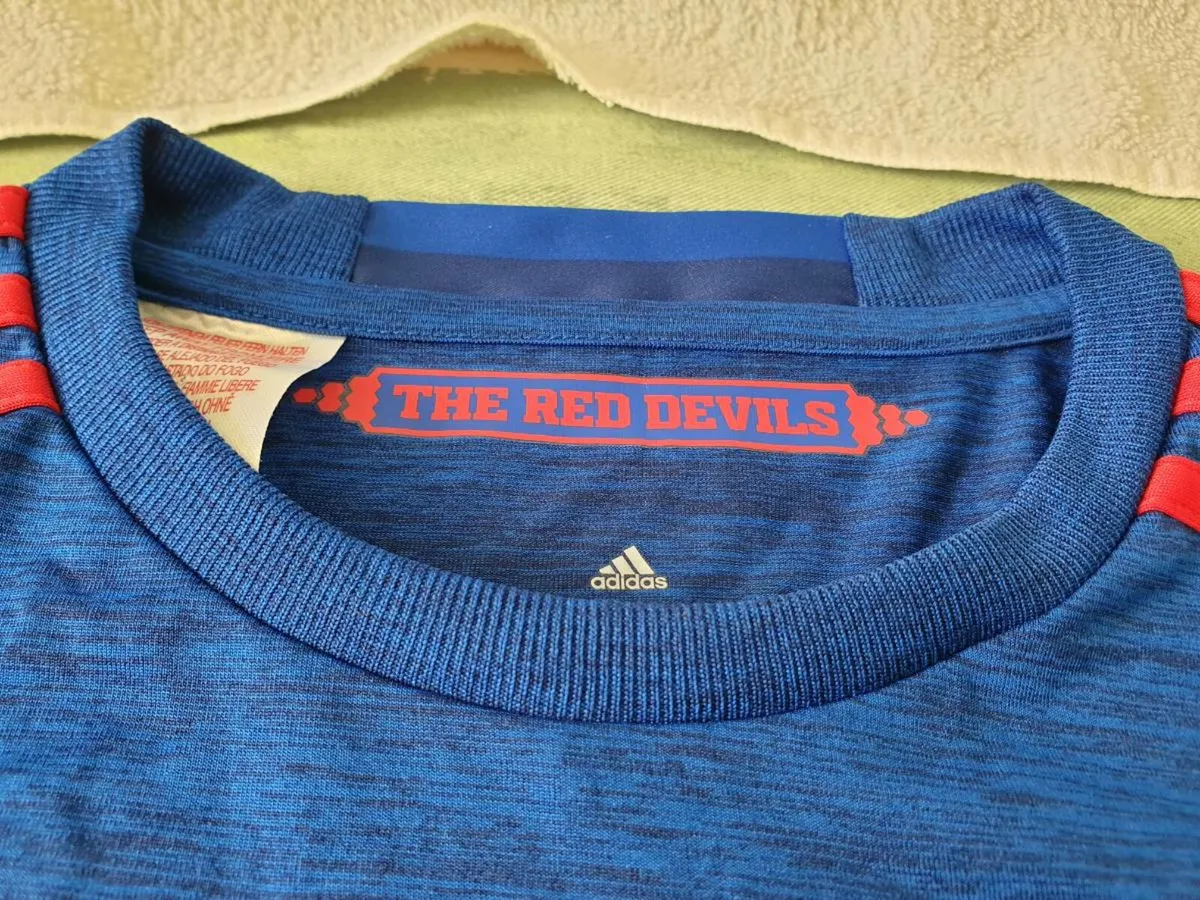 Manchester United Football Club Away Jersey 2016 - Image 2