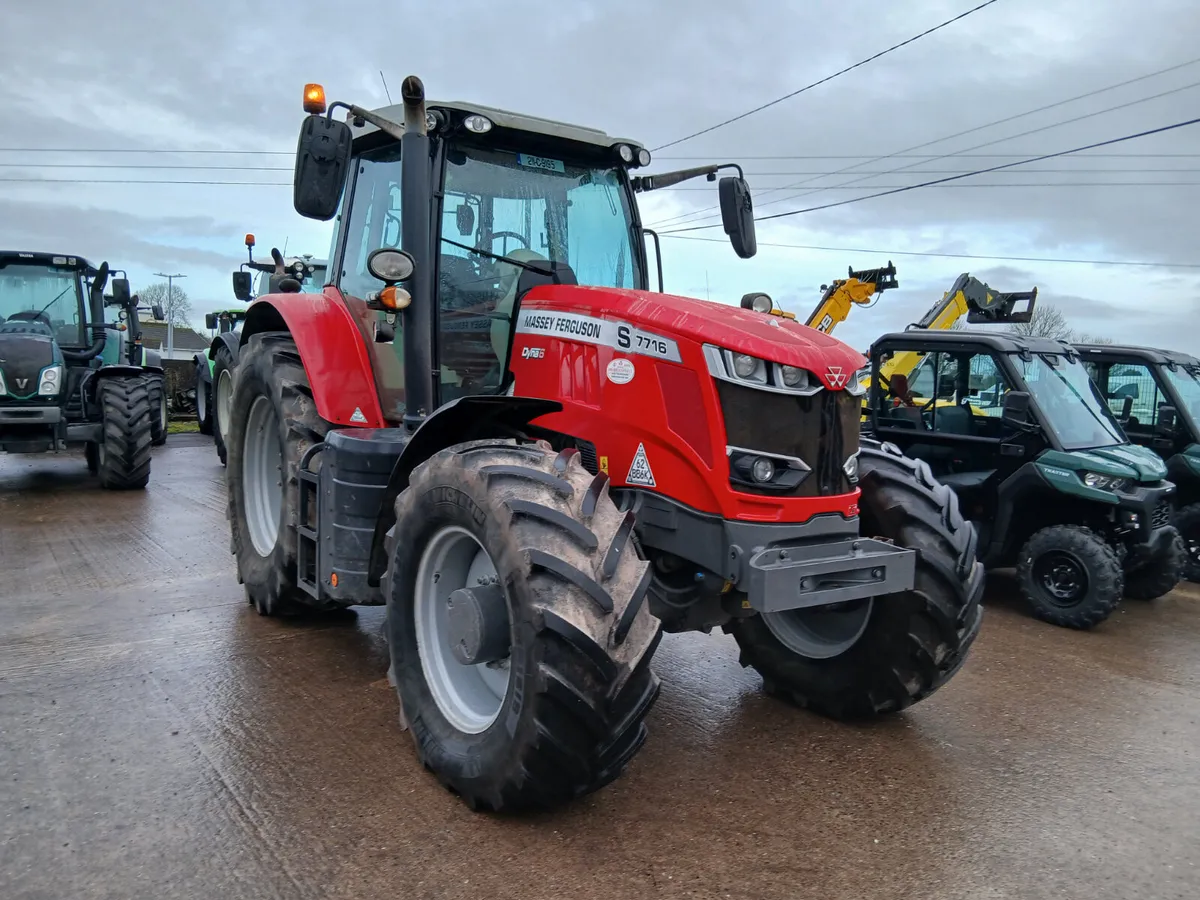 Massey Ferguson 7716S - Image 2