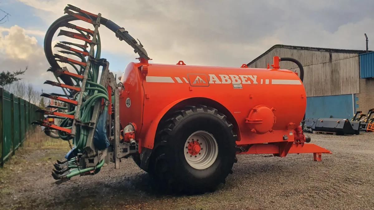 Used Abbey 2250 Slurry Tanker with Trailing Shoe - Image 4