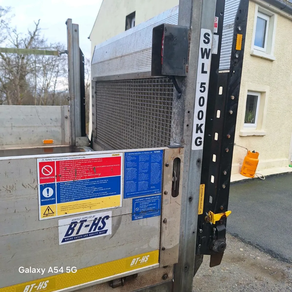 Ford Transit flat bed tail lift - Image 4
