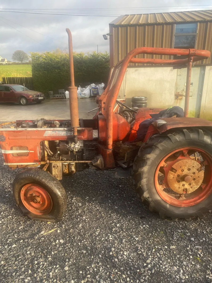 Zetor 2511 for breaking - Image 2