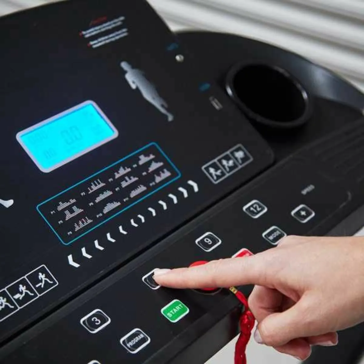 GT-PRO 3000 Folding Treadmill - Image 4