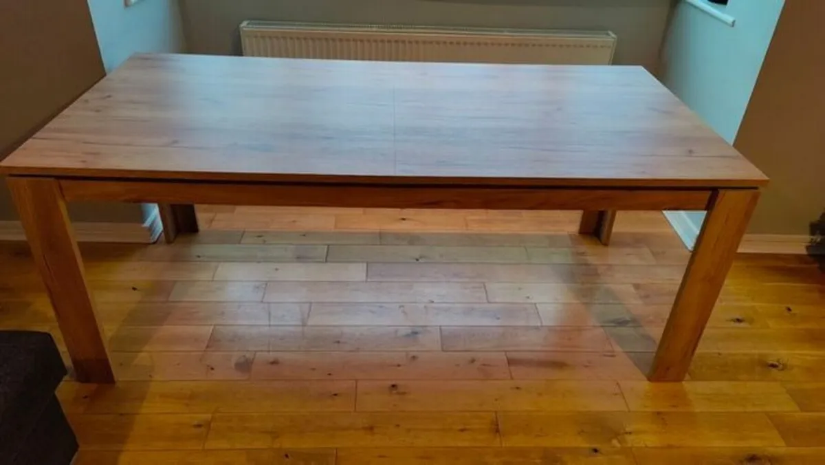 Extendable Dining Table - Great Condition - Image 3