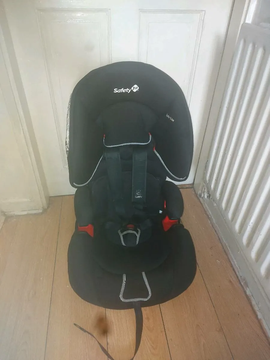 Infants car seat - Image 2