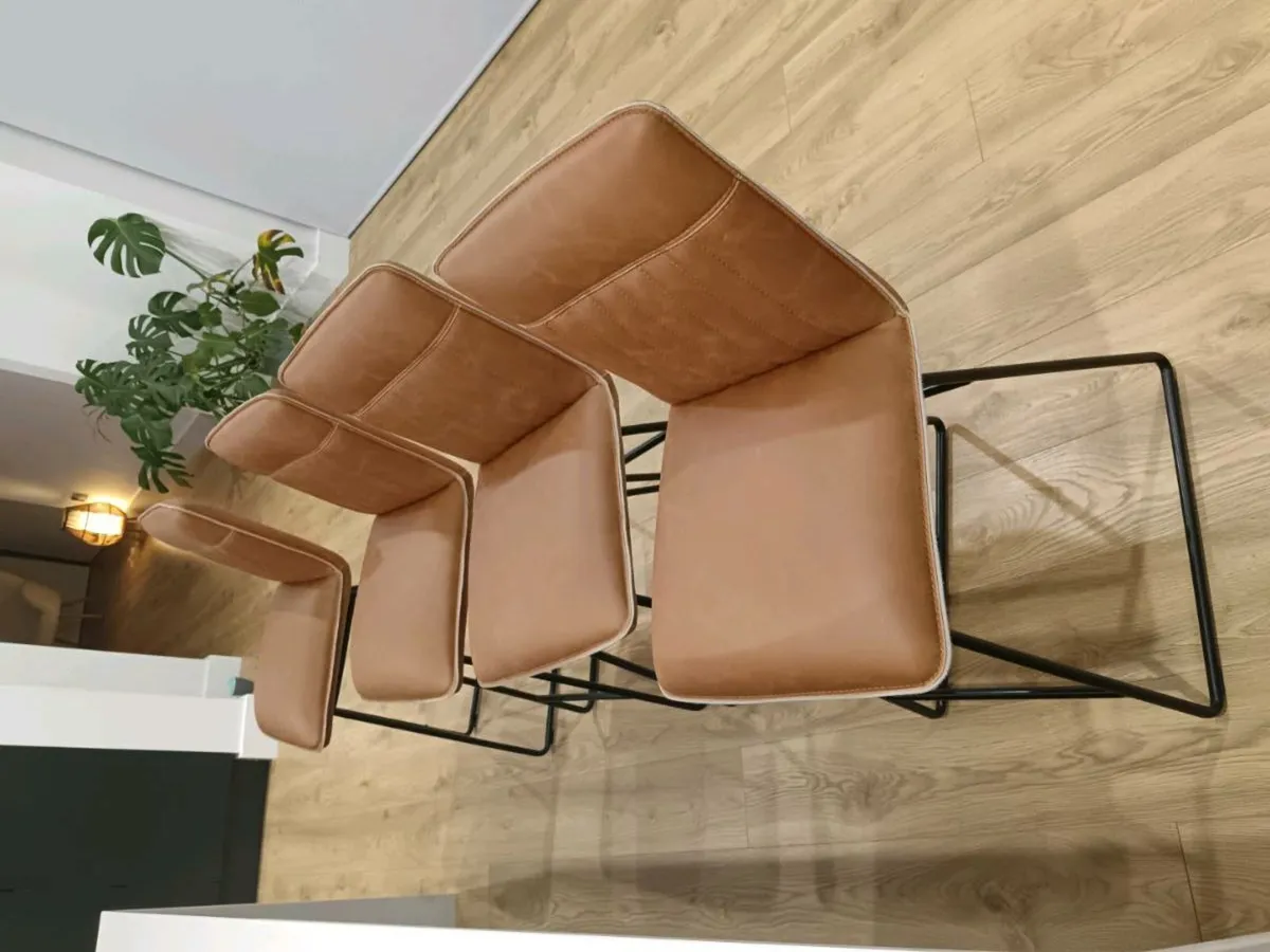 Bar stools - Image 1