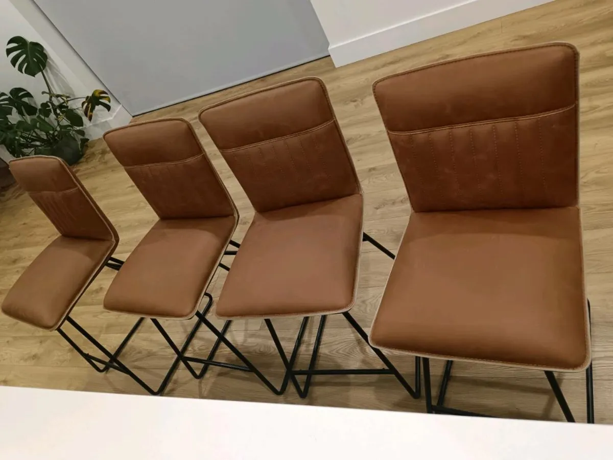 Bar stools - Image 2