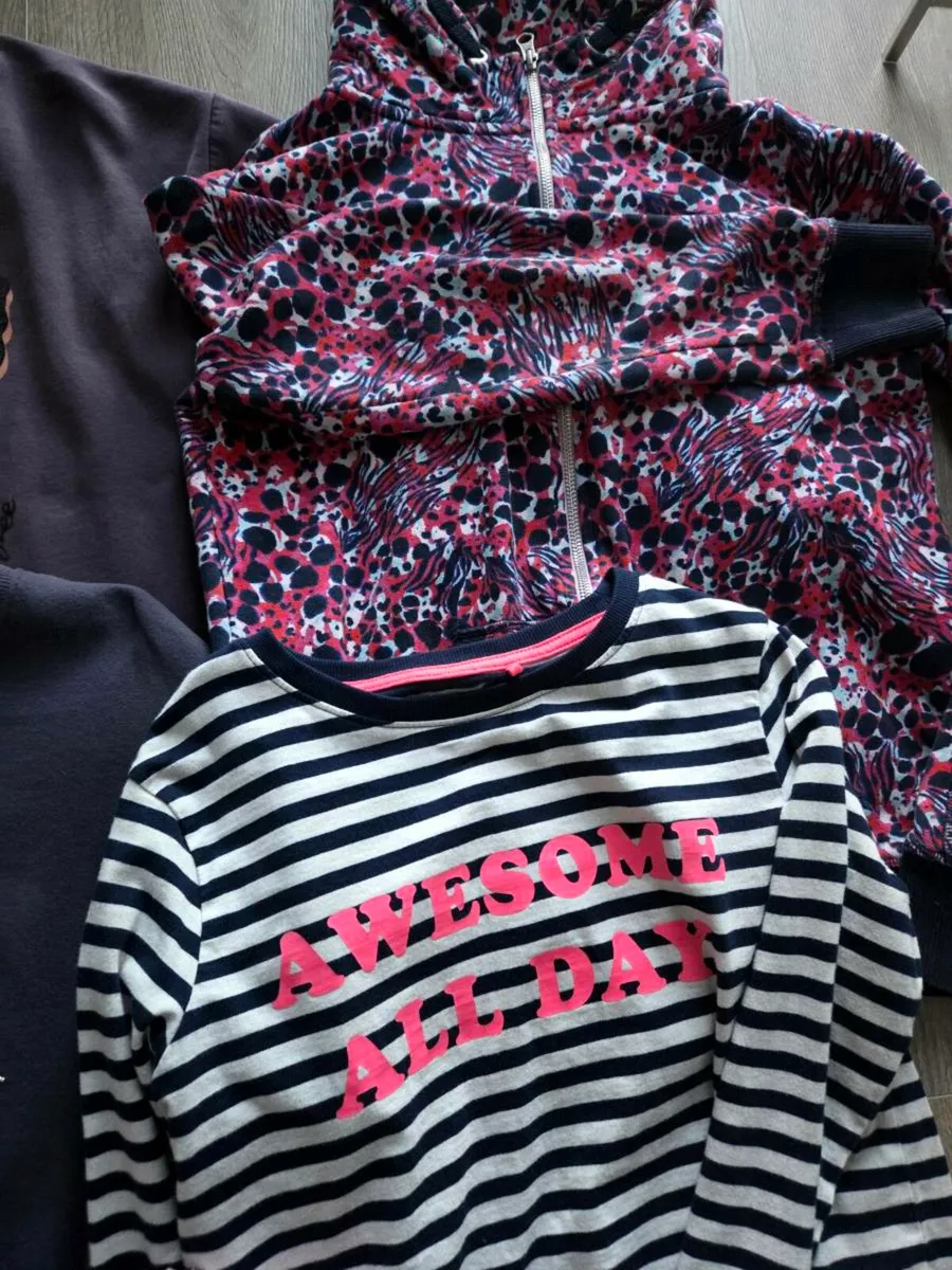 Clothes Next - Image 2